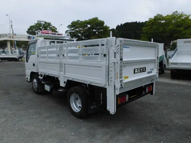 いすゞ エルフ 小型 平ボディ パワーゲート 床鉄板の中古トラック画像3