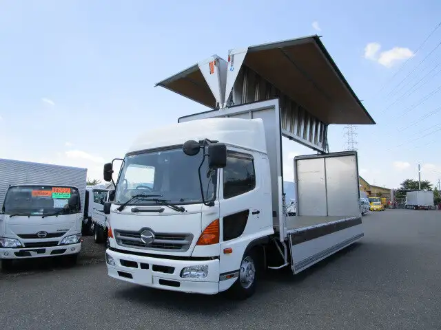 日野 レンジャー 中型/増トン ウイング エアサス ベッド の中古トラック【車両No.127147】