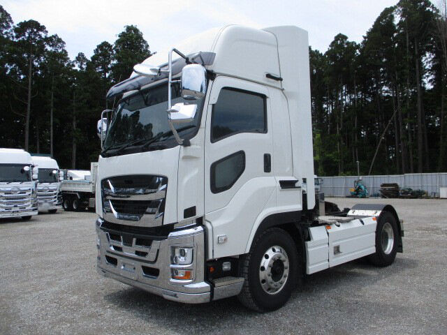 いすゞ ギガ 大型 トラクター 2PG-EXD52CE