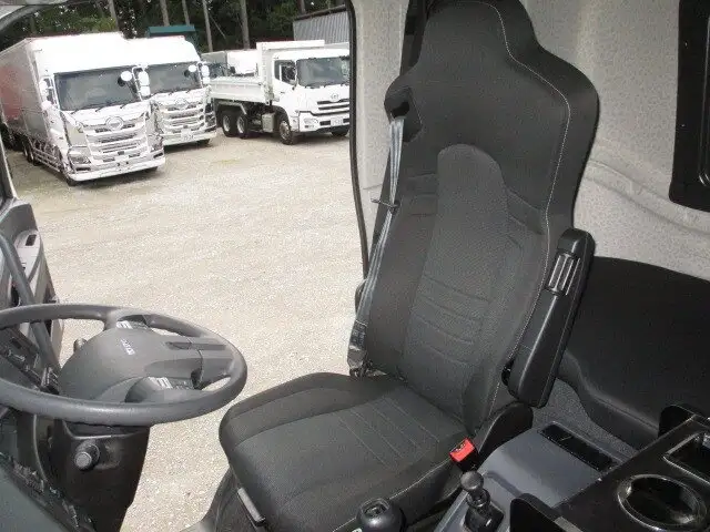 いすゞ ギガ 大型 トラクター 1デフ エアサスの中古トラック画像7