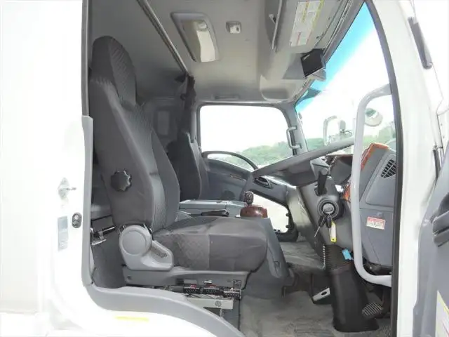日産UD コンドル 中型/増トン 平ボディ アルミブロック エアサスの中古トラック画像10