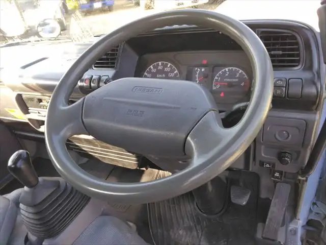 日産 アトラス 小型 ダンプ PB-AKR81AD H18の中古トラック画像9
