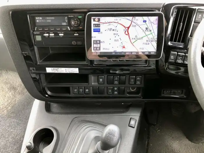 いすゞ ギガ 大型 ウイング ハイルーフ エアサスの中古トラック画像13