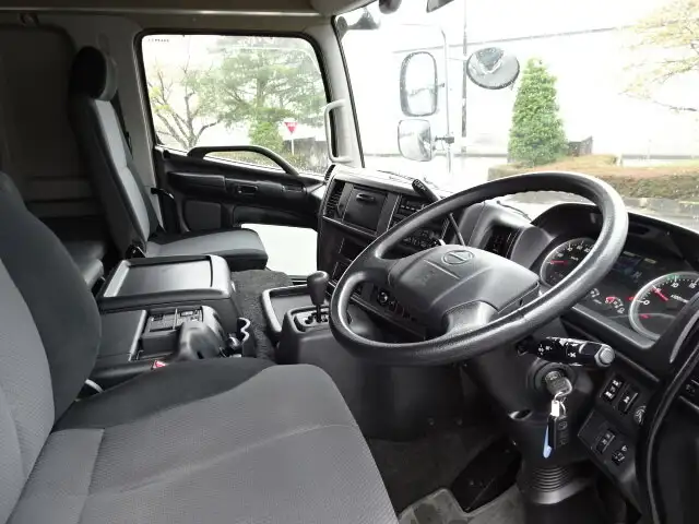 日野 プロフィア 大型 トラクター ハイルーフ 1デフの中古トラック画像12