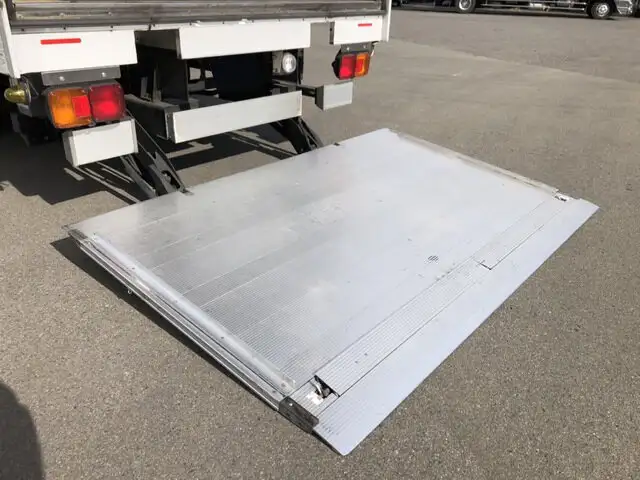日野 レンジャー 中型/増トン アルミバン パワーゲート TKG-FD7JMAAの中古トラック画像15