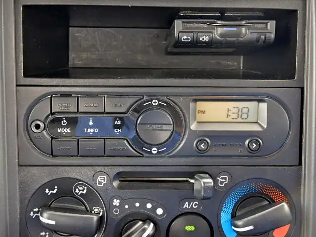いすゞ エルフ 小型 平ボディ TRG-NMR85R H27の中古トラック画像10