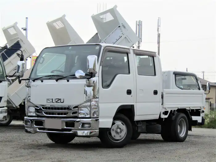 いすゞ エルフ 小型 平ボディ Wキャブ BKG-NJR85Aの中古トラック画像1