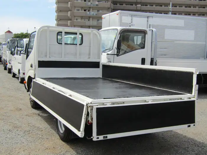 トヨタ ダイナ 小型 平ボディ TKG-XZC605 H26の中古トラック画像5