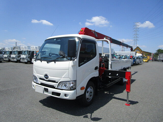 日野 デュトロ 小型 クレーン付 標準ロング 2RG-XZU650M