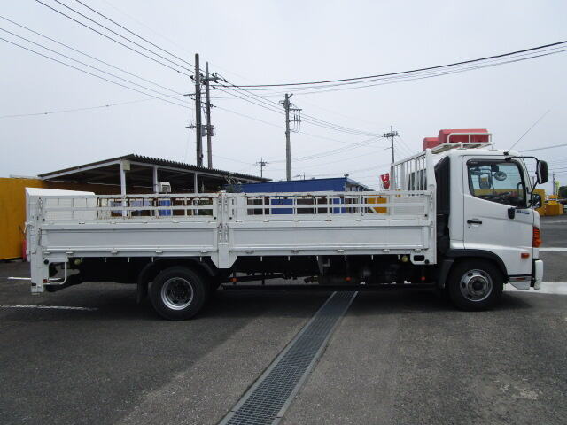 日野 レンジャー 中型 平ボディ パワーゲート 床鉄板|画像4