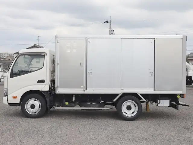 トヨタ ダイナ 小型 アルミバン ボトルカー サイドドアの中古トラック画像5