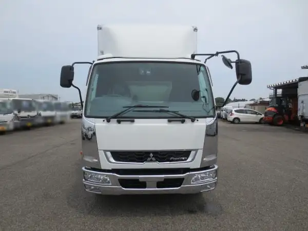 三菱 ファイター 中型/増トン アルミバン パワーゲート ベッドの中古トラック画像2