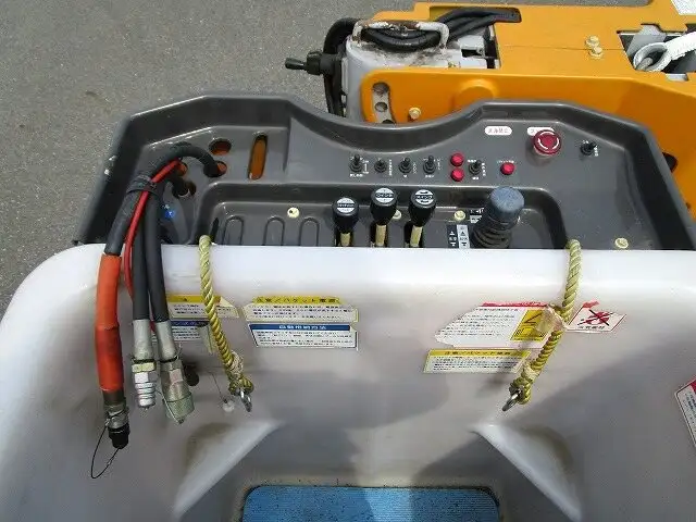 日野 デュトロ 小型 高所・建柱車 高所作業車 BDG-XZU354Eの中古トラック画像10