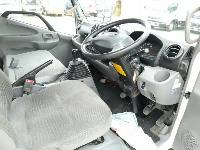 トヨタ トヨエース 小型 冷凍冷蔵 低温 スタンバイの中古トラック画像10