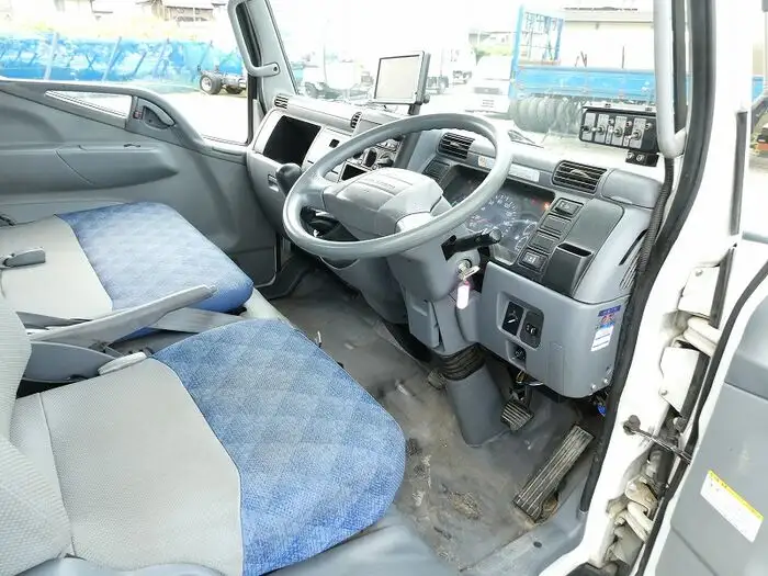 三菱 キャンター 小型 パッカー車 回転ダンプ式 PDG-FE73Dの中古トラック画像13