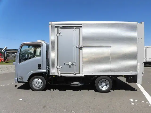 いすゞ エルフ 小型 アルミバン パワーゲート サイドドアの中古トラック画像2