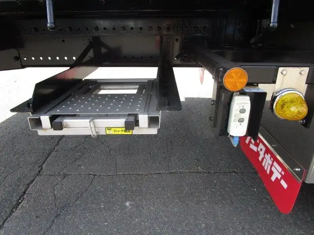 日野 プロフィア 大型 車両重機運搬 5段クレーン ラジコンの中古トラック画像18
