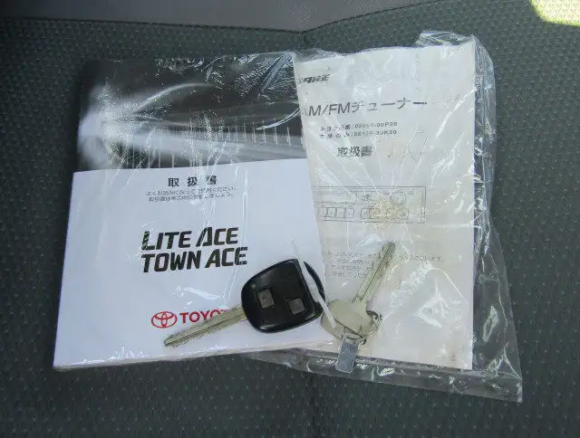 トヨタ ライトエース 小型 平ボディ 床鉄板 S402Uの中古トラック画像12
