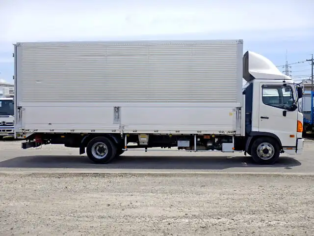 日野 レンジャー 中型/増トン ウイング TKG-FC9JKAA H26の中古トラック画像2