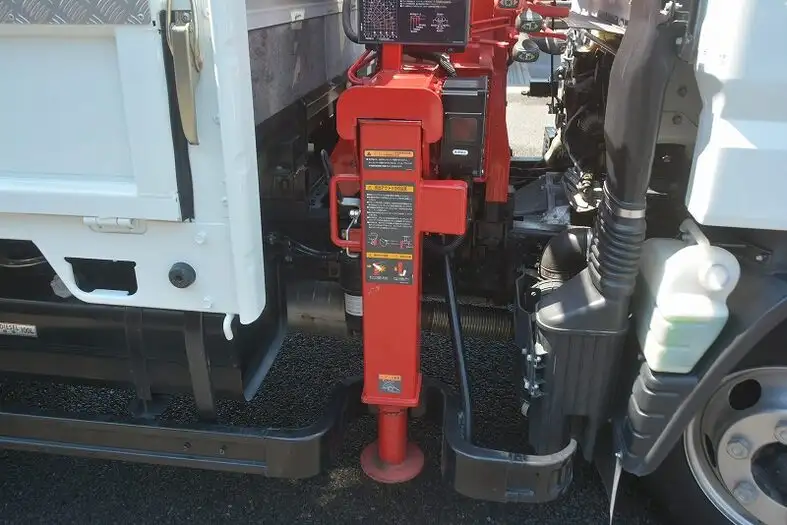 三菱 キャンター 小型 クレーン付 4段 ラジコンの中古トラック画像9