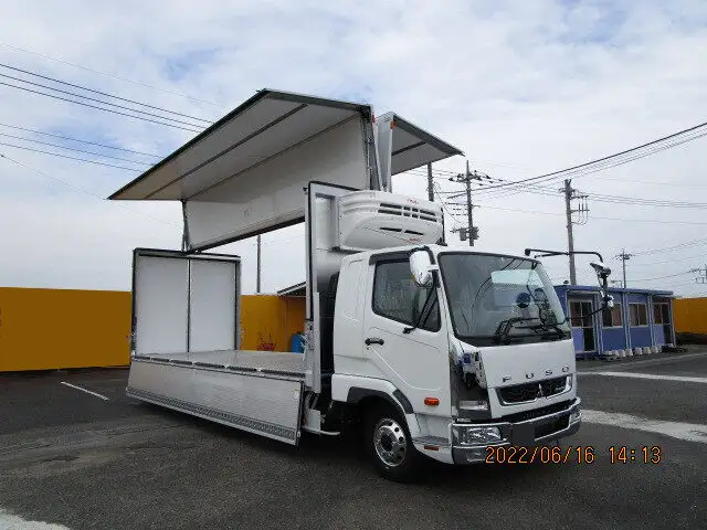 三菱 ファイター 中型/増トン 冷凍冷蔵 冷凍ウイング 低温の中古トラック画像2