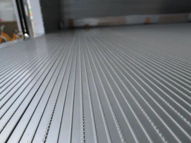 いすゞ フォワード 中型/増トン 冷凍冷蔵 低温 パワーゲートの中古トラック画像11