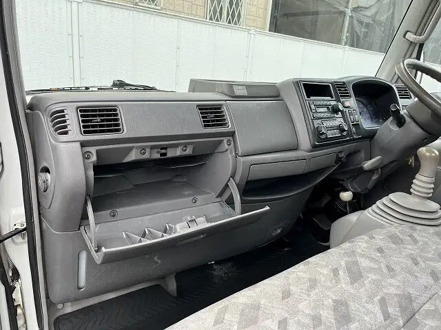 マツダ タイタン 小型 平ボディ KG-SY56L H14の中古トラック画像15