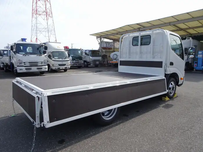 トヨタ ダイナ 小型 平ボディ 床鉄板 ABF-TRY230の中古トラック画像7