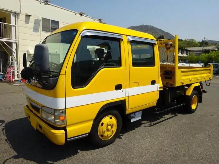 いすゞ エルフ 小型 ダンプ Wキャブ KR-NKR81LARの中古トラック画像1