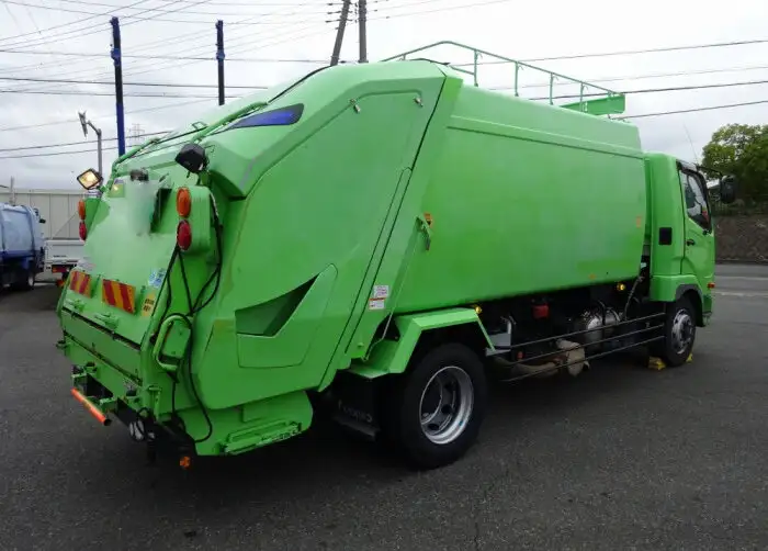 三菱 ファイター 中型/増トン パッカー車 プレス式 TKG-FK72FYの中古トラック画像2