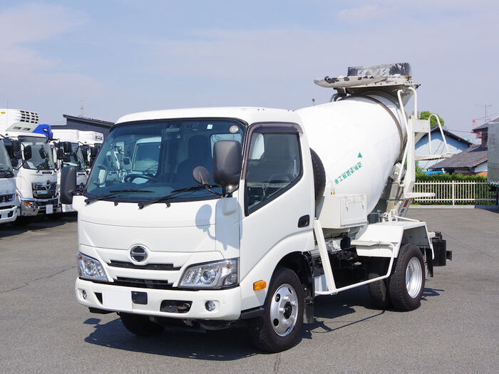 日産UD クオン 大型 トラクター ハイルーフ 1デフ の中古トラック【車両No.177337】