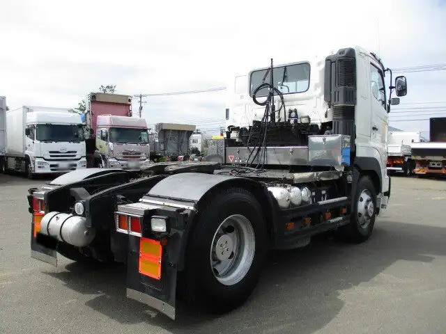 日野 プロフィア 大型 トラクター ハイルーフ 1デフの中古トラック画像2
