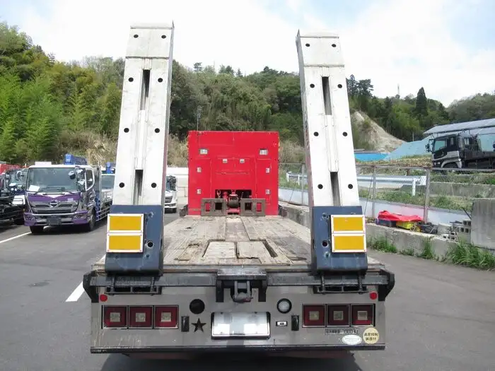三菱 ファイター 中型/増トン 車両重機運搬 ウインチ ベッドの中古トラック画像3
