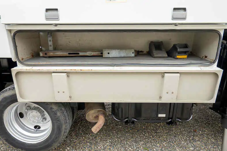 いすゞ エルフ 小型 高所・建柱車 高所作業車 電工仕様の中古トラック画像11