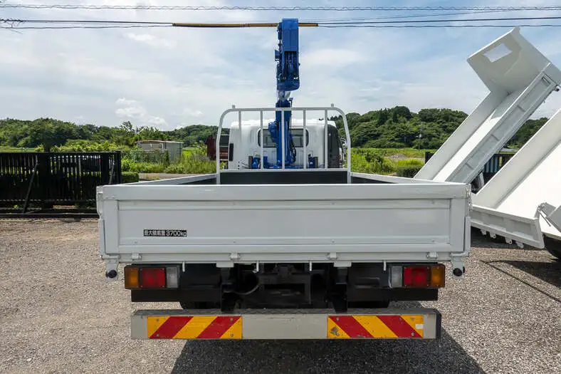 いすゞ エルフ 小型 クレーン付 4段 ラジコンの中古トラック画像4