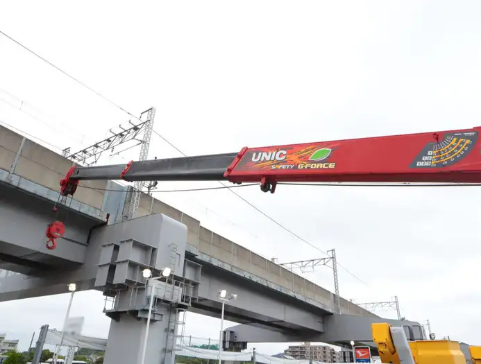 三菱 キャンター 小型 クレーン付 床鉄板 3段の中古トラック画像13