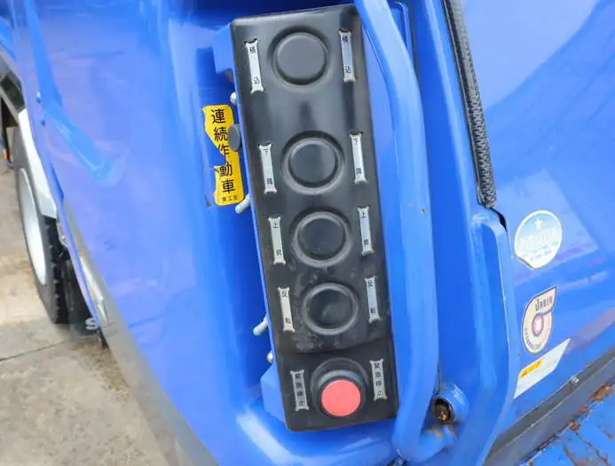 三菱 キャンター 小型 パッカー車 プレス式 TKG-FEB90の中古トラック画像6