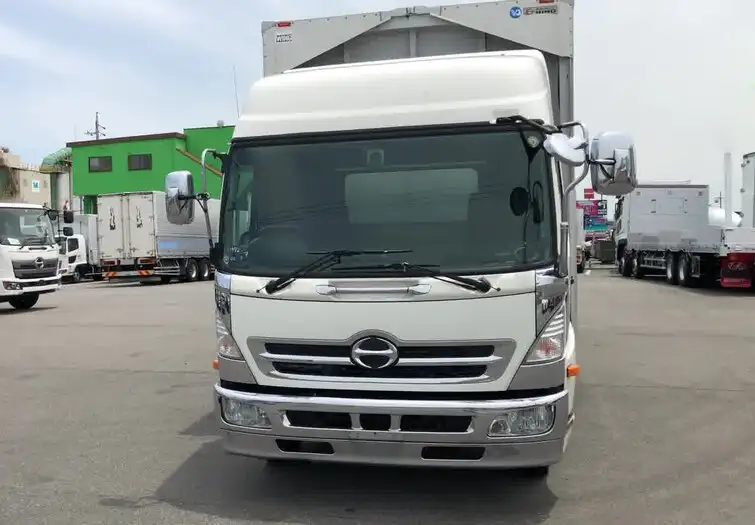 日野 レンジャー 中型/増トン ウイング パワーゲート エアサスの中古トラック画像3