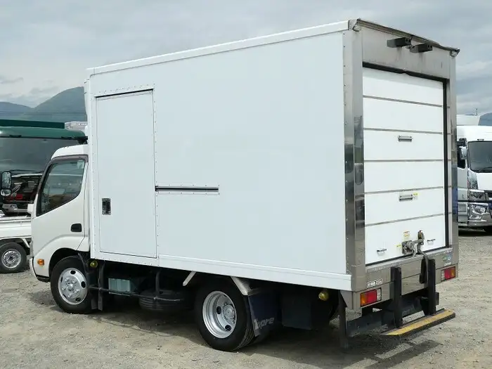 トヨタ ダイナ 小型 冷凍冷蔵 低温 床アルミの中古トラック画像3