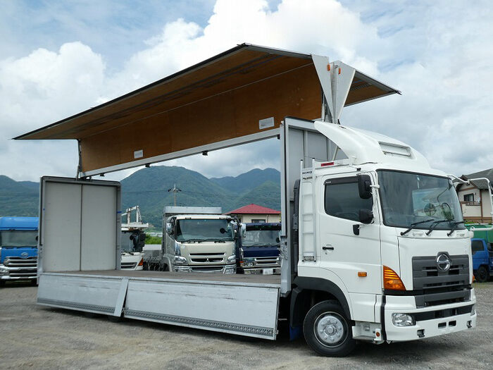日野 プロフィア 大型 ウイング エアサス ベッド|画像6