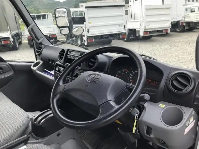 トヨタ トヨエース 小型 平ボディ TKG-XZU645 H29の中古トラック画像11