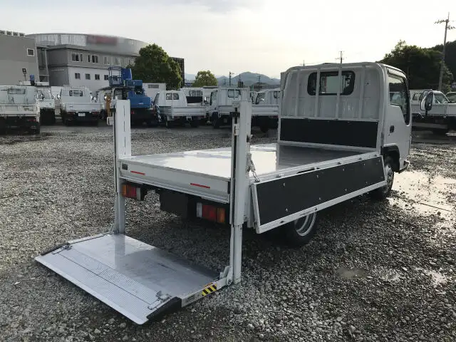 いすゞ エルフ 小型 平ボディ パワーゲート 床鉄板の中古トラック画像10