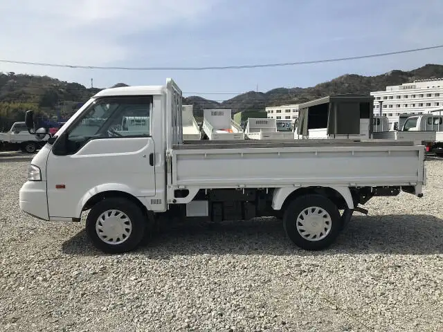 マツダ ボンゴ 小型 平ボディ DBF-SLP2L H30の中古トラック画像2