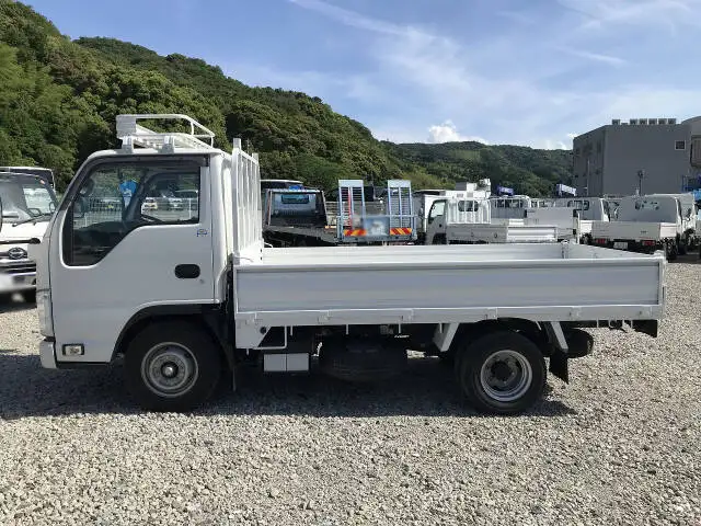 マツダ タイタン 小型 平ボディ 2RG-LHR88A H31/R1の中古トラック画像4