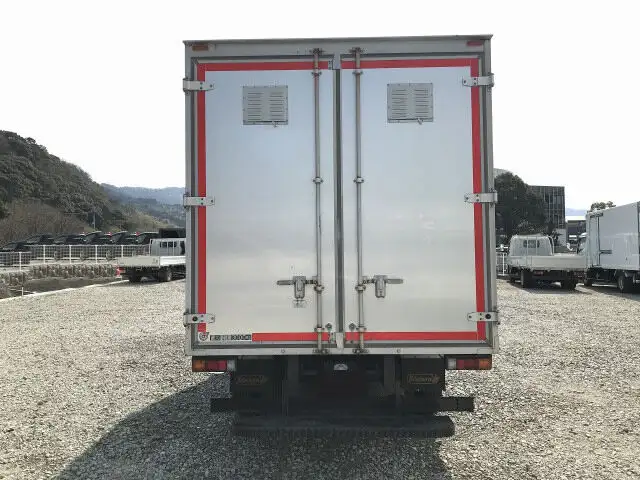 日産 アトラス 小型 アルミバン サイドドア TPG-FEB8Wの中古トラック画像4