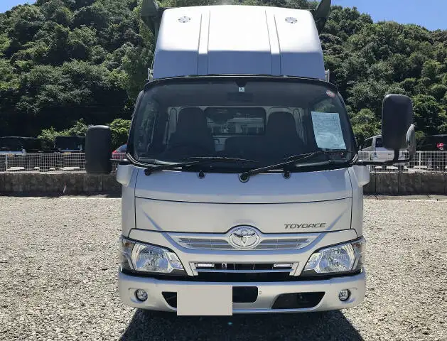 トヨタ トヨエース 小型 平ボディ 幌 TKG-XZU605の中古トラック画像2