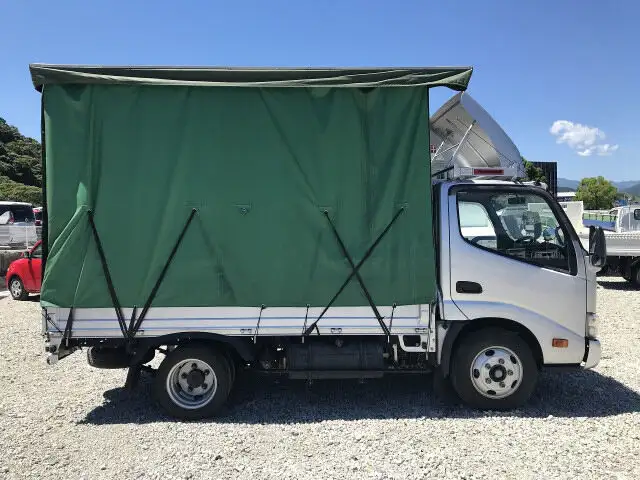 トヨタ トヨエース 小型 平ボディ 幌 TKG-XZU605の中古トラック画像3