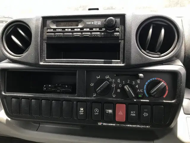 トヨタ トヨエース 小型 平ボディ 幌 TKG-XZU605の中古トラック画像14