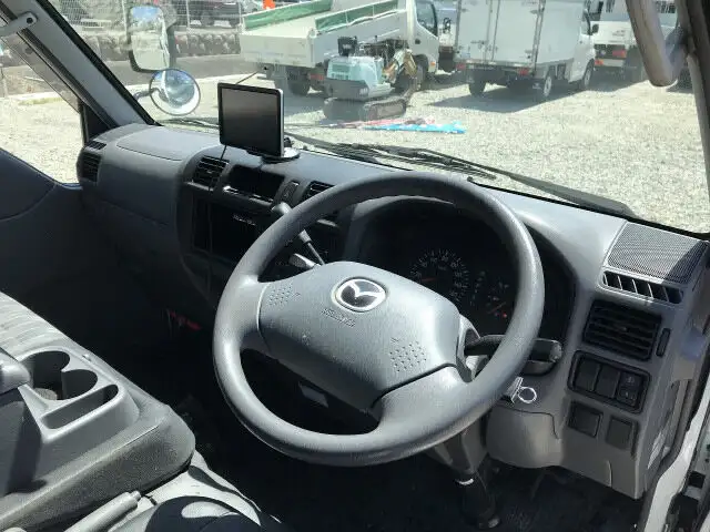 マツダ ボンゴ 小型 平ボディ DBF-SLP2T H31/R1の中古トラック画像12
