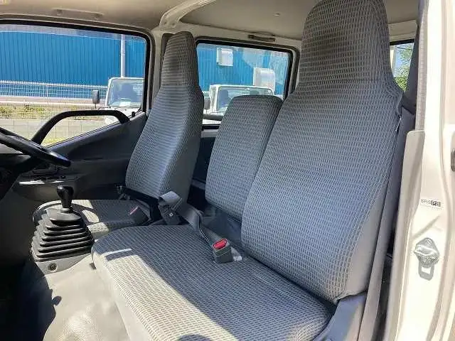 トヨタ トヨエース 小型 平ボディ Wキャブ TKG-XZU605の中古トラック画像11